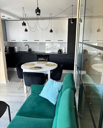 Caloroczny Perlowa Przystan Apartman