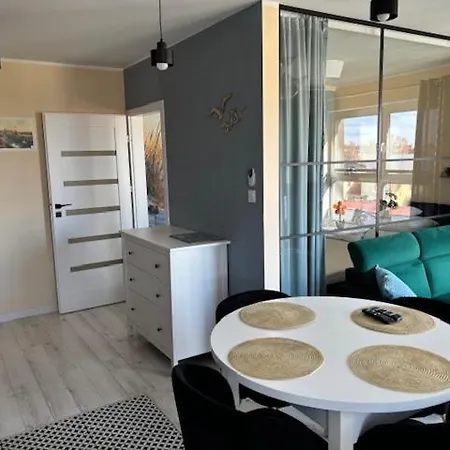 Daire Caloroczny Perlowa Przystan *