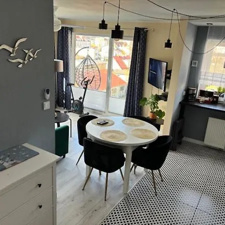 Daire Caloroczny Perlowa Przystan *